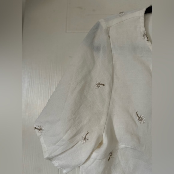 Foxiedox Embroidered blouse - Picture 8 of 10